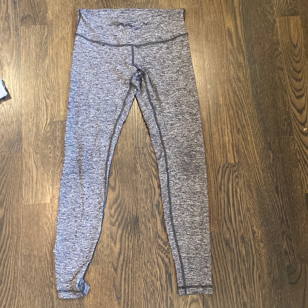 Good condition lululemon leggings
